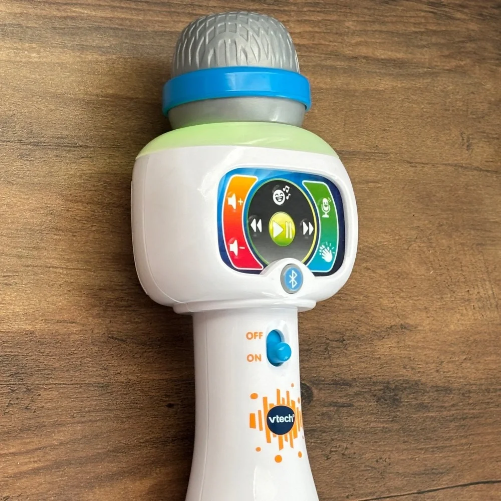 VTech SING IT OUT KARAOKE MICROPHONE Party Lights Flash To Music Bluetooth Toy